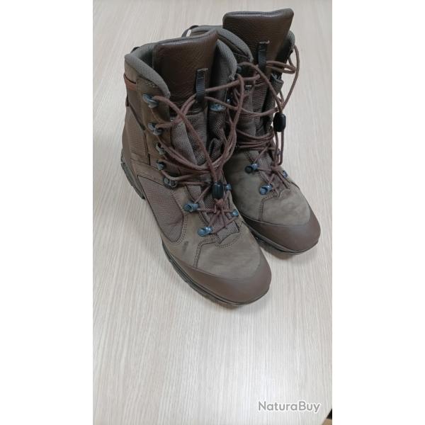 Chaussures Haix pointure 45 occasion
