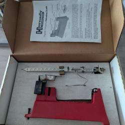 Balance à fléau hornady Pacific neuve de stock ! Table en grammes !!! Poudre ba9 ba10 sp3 ba7 1/2 A0