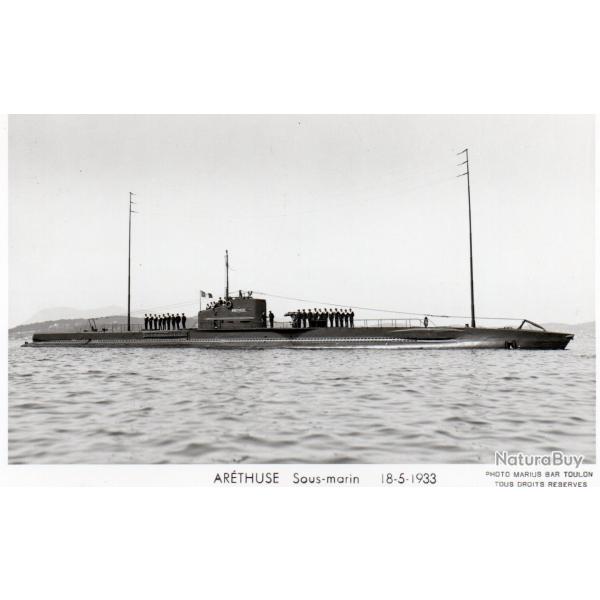 CPA -PHOTO-  Marine Guerre - SOUS MARIN  " AREHUSE "  18-5-1933 N 4206