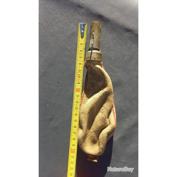 Petite poire  plombs en peau