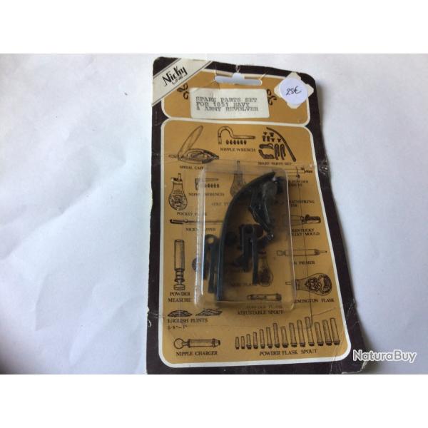 VENDU PAR LE-CUIRASSIER KIT DE PIECES POUR REVOLVER 1851 NAVY ET ARMY