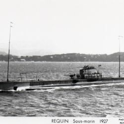 CPA -PHOTO-  Marine Guerre - SOUS MARIN  "REQUIN"  - N° 4213