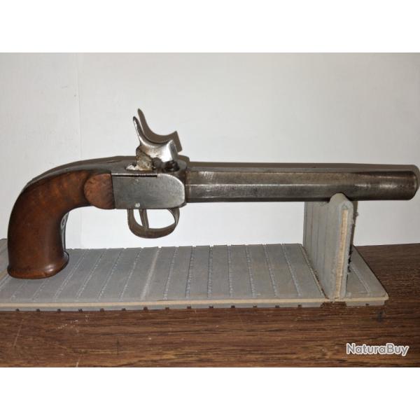 PISTOLET PERCUSION 18 EME