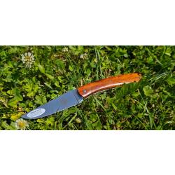 Laguiole en Aubrac - Camembert Amourette - Couteau pliant de poche