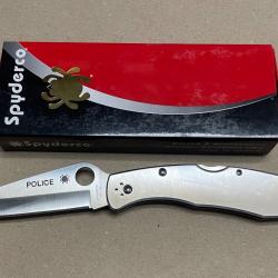 Couteau SPYDERCO Police
