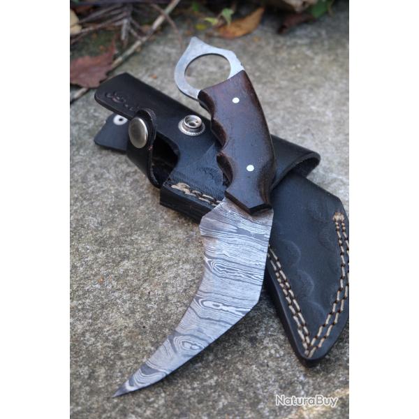 Couteau Karambit Lame Acier Damas 256 Couches Manche Bois Etui Cuir Port Horizontal Fabr Artisanale