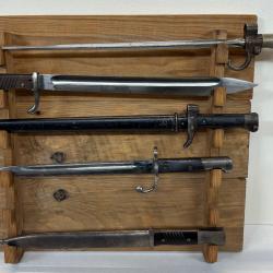 PRESENTOIR MURAL EN BOIS SAPIN VIEILLI POUR 6 BAIONNETTES