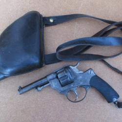 Révolver réglementaire 1874 avec étui jambon bretelle et dragonne mono-matricule muni 11MM73 1873