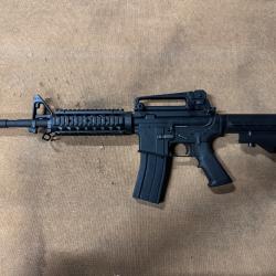 Réplique airsoft fusil d'assault colt M4 RIS blowback gbbr