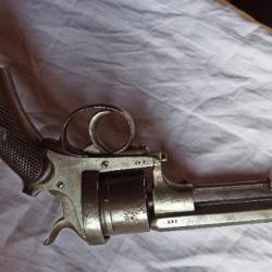 Revolver artisanal système lefaucheux