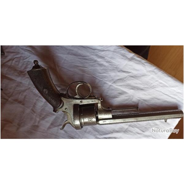 Revolver artisanal systme lefaucheux