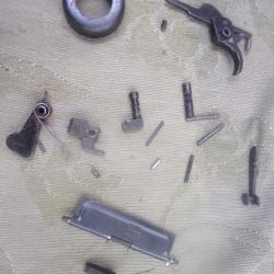 pièces non-classées de fusil d'assault
