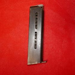 Chargeur de pistolet UNIQUE 17 et R51 en 7.65mm avec planchette élévatrice faisant arrêtoir