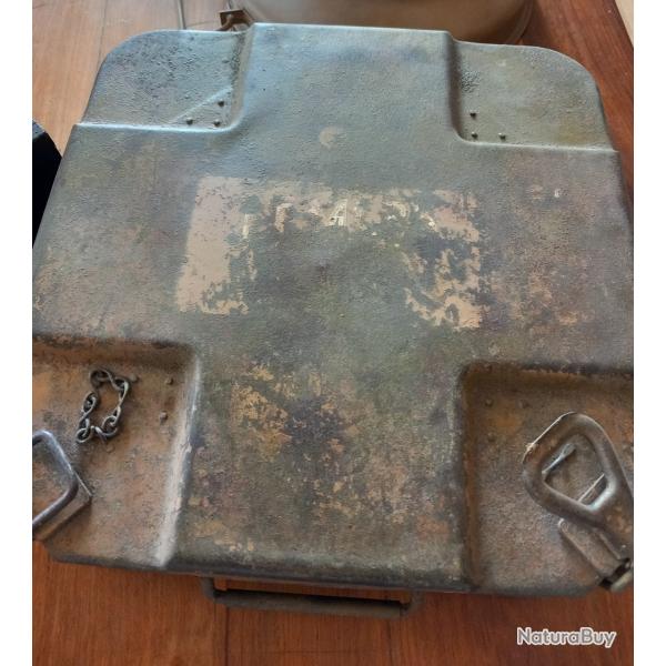 Caisse vintage ww2