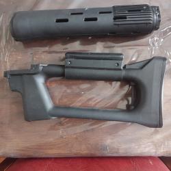 Crosse et garde main de Tigr Izhmash Dragunov -