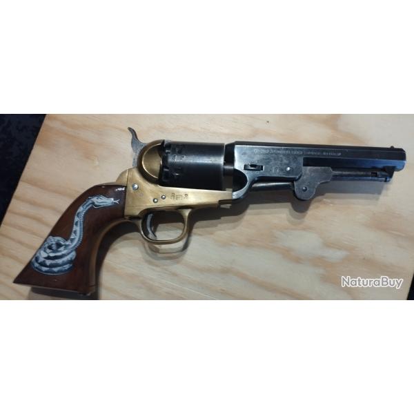 revolver pietta cal 36.