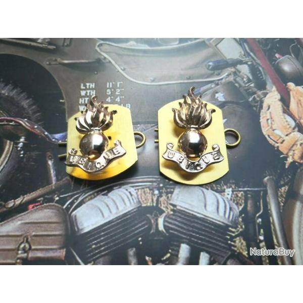 Arme Britannique-Lot de deux insignes de col de veste royal engineers  4a.