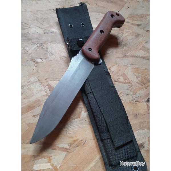 Ka-bar & BECKER  BK-7  survie bushcraft combat tactique camps