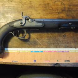 pistolet poudre noire 19em fonctionel.manque une vis