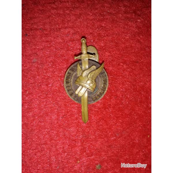 Rare Insigne de beret calot jeunesse patriotique collection militaria histoire