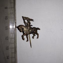 rare epinglette de jeanne d arc