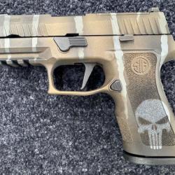 Sig Sauer P320 X-Compact Avenger 9 mm