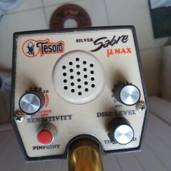 Détecteur de loisir Tesoro Silver Sabre Umax