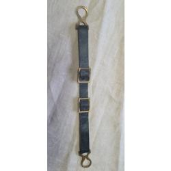 Jugulaire laiton pour casque &agrave; pointe cuir fin  WW1   (2)