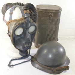 Casque de Marine modèle 1939 avec masque à gaz et boitier AFM34