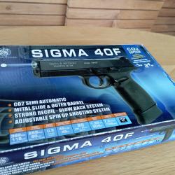 Airsoft smith et Wesson sigma 40FCo2. Billes 6mm.blowback.