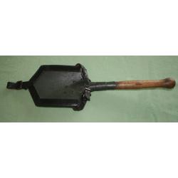 PELLE ET PORTE PELLE