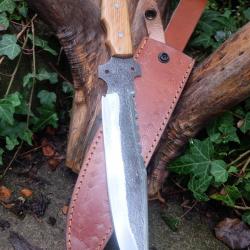 Couteau de Gaucho Argentin Bowie Lame Acier Carbone 1075 Etui Cuir Manche Bois Fabric Artisanale