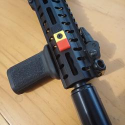 Clip Couvre rail M-lok - Drapeau Belge Noir Jaune Rouge