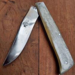 Couteau Régional L ALPIN SAUZEDE DAIGUEBONNE Manche en Corne
