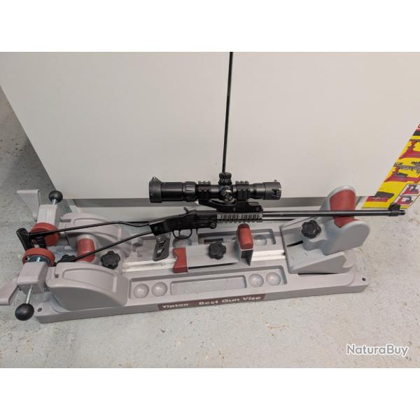 Chiappa little badger avec lunettes et accessoires