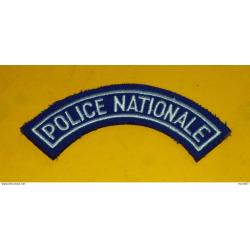 ECUSSON TISSU :&nbsp;POLICE NATIONALE , INSIGNE D'EPAULE  ,&nbsp;ETAT NEUF VOIR PHOTOS&nbsp; . POUR TOUT RENSEIGNEM