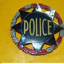 POLICE NATIONALE INSIGNE PLAQUE METALLIQUE , MATRICULE , 77 MM , FABRICANT AUBERT PARIS, HOMOLOGATIO