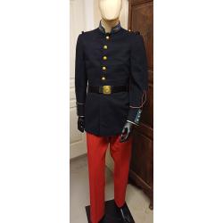 RARE : uniforme de grande tenue d'un élève de 2ème année de l'ESM de St Cyr 1964