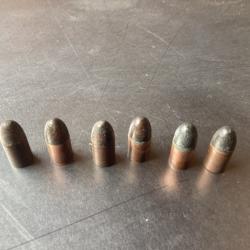 Balle pour revolver à broche.