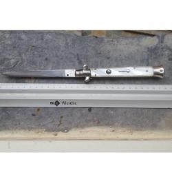 stiletto automatique
