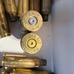 LOT DE 36 ETUIS /DOUILLES CALIBRE 270WSM TIRE UNE SEUL FOIS TOUTE MARQUE MIS A PRIX A 1.00