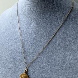 Collier - chaine et pendentif or massif 18 carats - Douce m&egrave;re - catholique - Chr&eacute;tien - m&eacute;daille