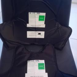 Enchère lot de 2 plaques balistiques contre les armes de poings et les lames HAWK 45X35 cm