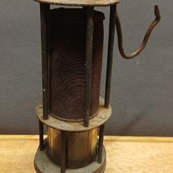 Ancienne lampe de mineur allemande &agrave; essence Friemann & Wolf