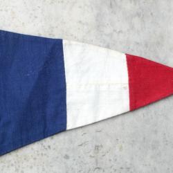ARMÉE FRANÇAISE - Petit fanion triangulaire de véhicule drapeau tricolore français BBR BER25FAN001