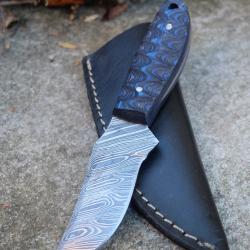 Skinner Couteau de Chasse Damas Lame 256 Couches Manche Bois Black/Blue 3D Fab Artisanale Etui Cuir