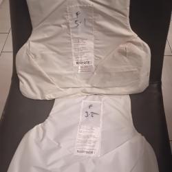 Enchère lot de 2 plaques balistiques 3a contre les armes de poings et les lames  MEHLER 36X32 cm