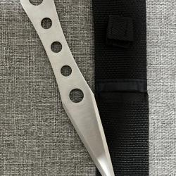 Couteau de lancer 21 cm  acier inox avec housse