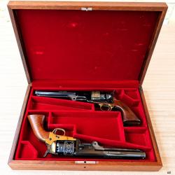 coffret de 2 COLT PIETTA 1851 commémoratifs calibre .44