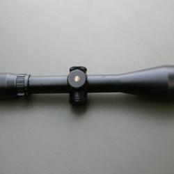 Lunette BUSHNELL ELITE 6500 4,5-30x50 réticule Fine Multi X en très bon état.